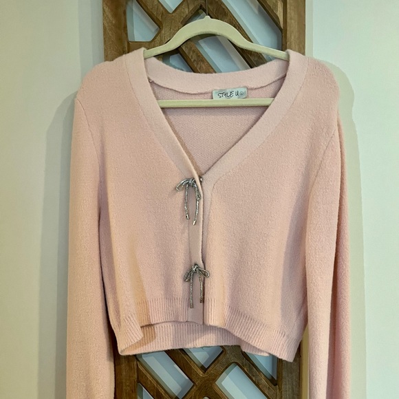 Pink Rhinestone Bow V Neck Sweater - Picture 2 of 4